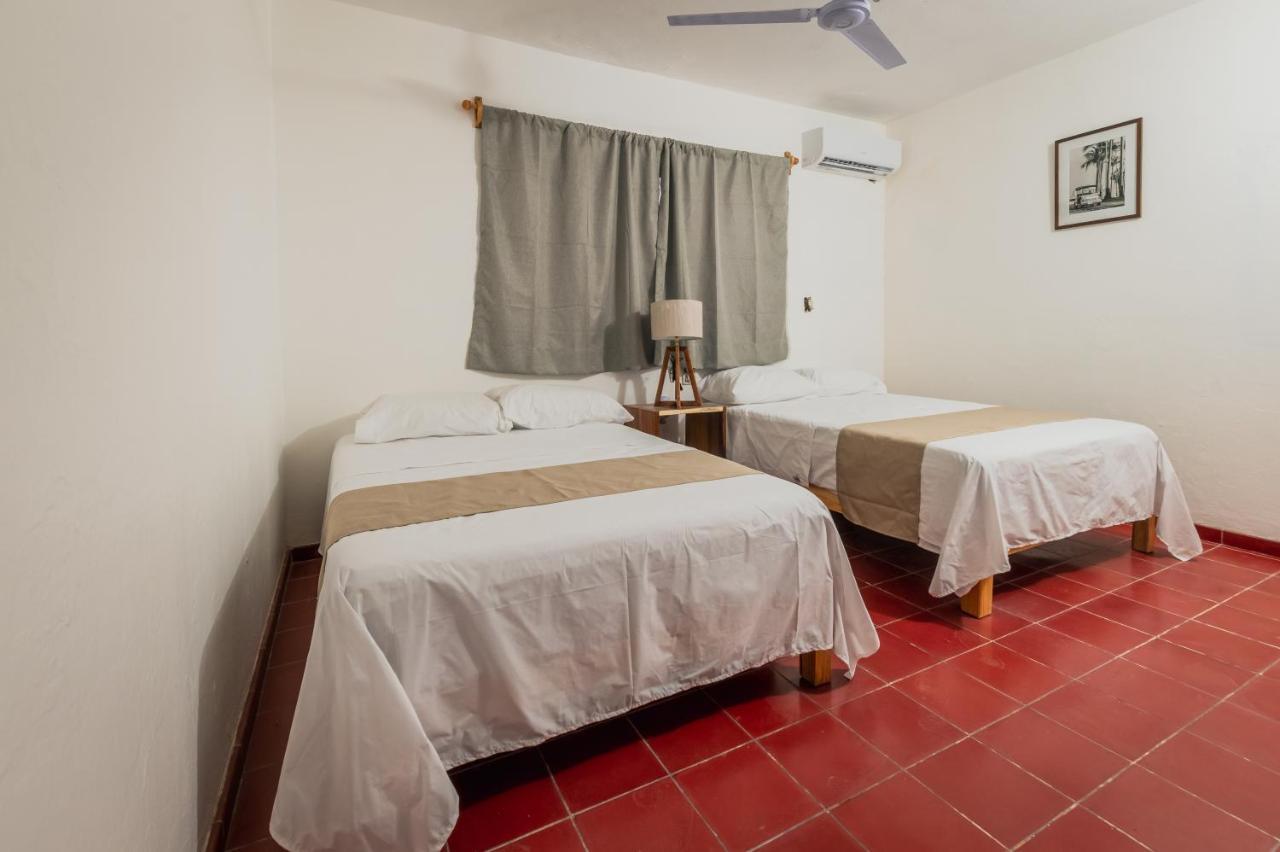 Estudio con sofá cama