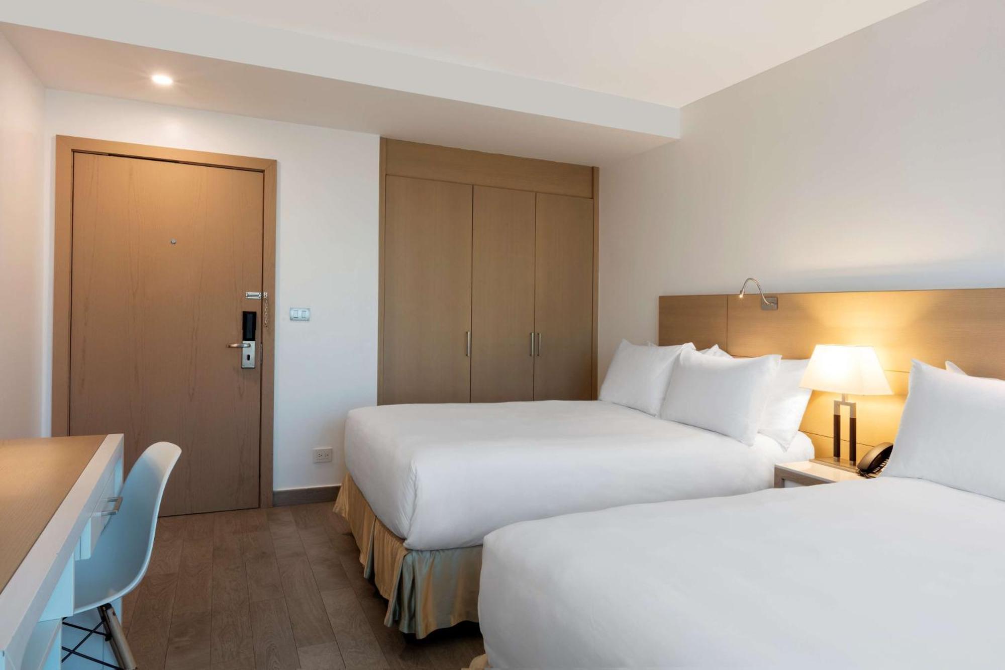 Deluxe Oceanfront Double Room