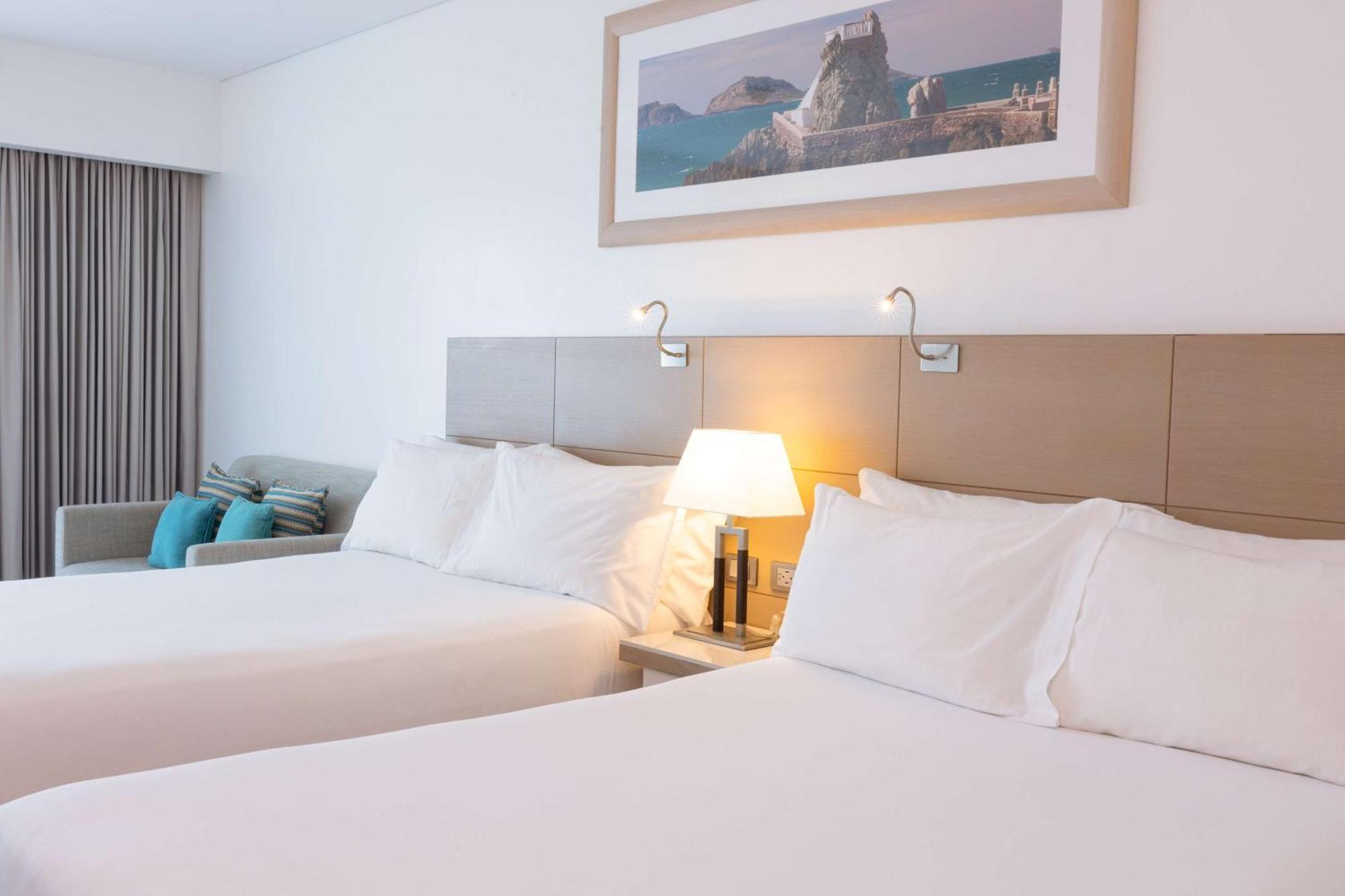 Deluxe Oceanfront Double Room