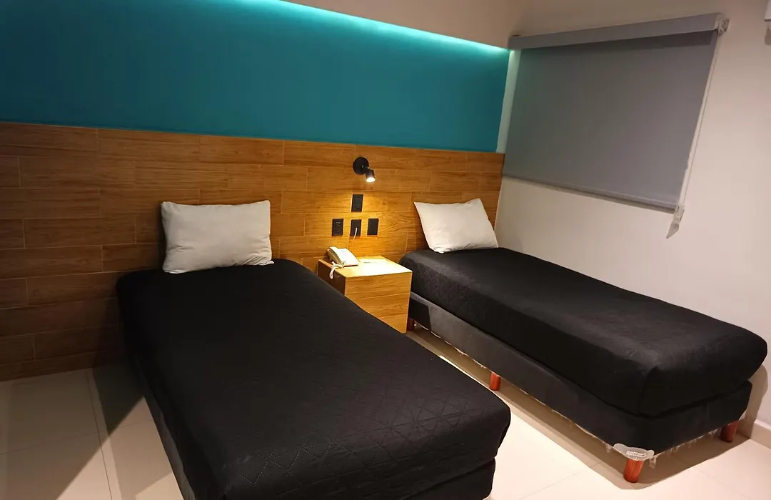 Hotel Kavia Mazatlán-1