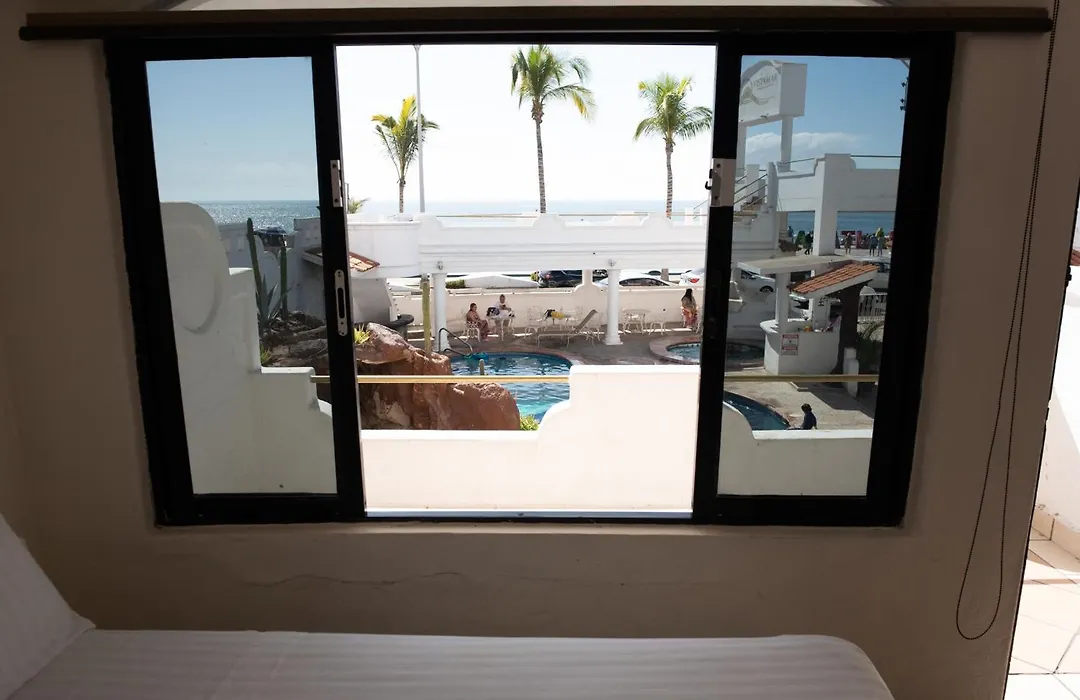 Hotel Vistamar-1