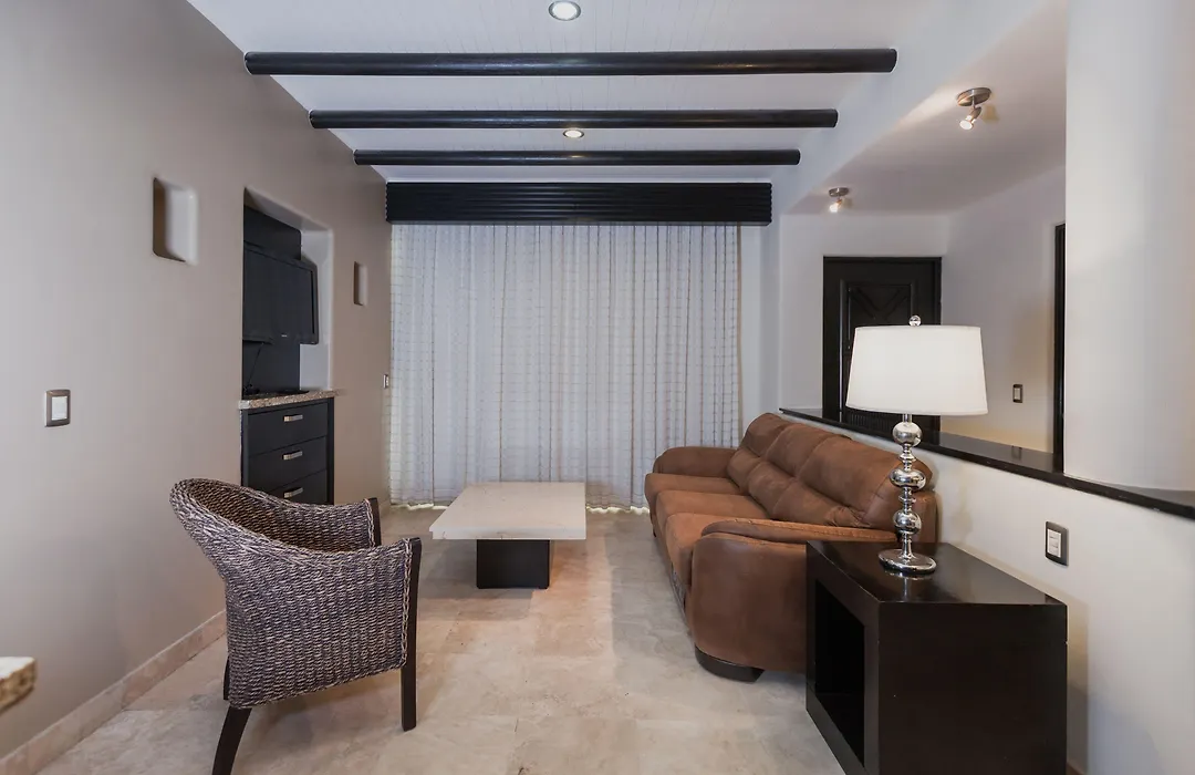 Zafiro Beach Boutique Resort-1