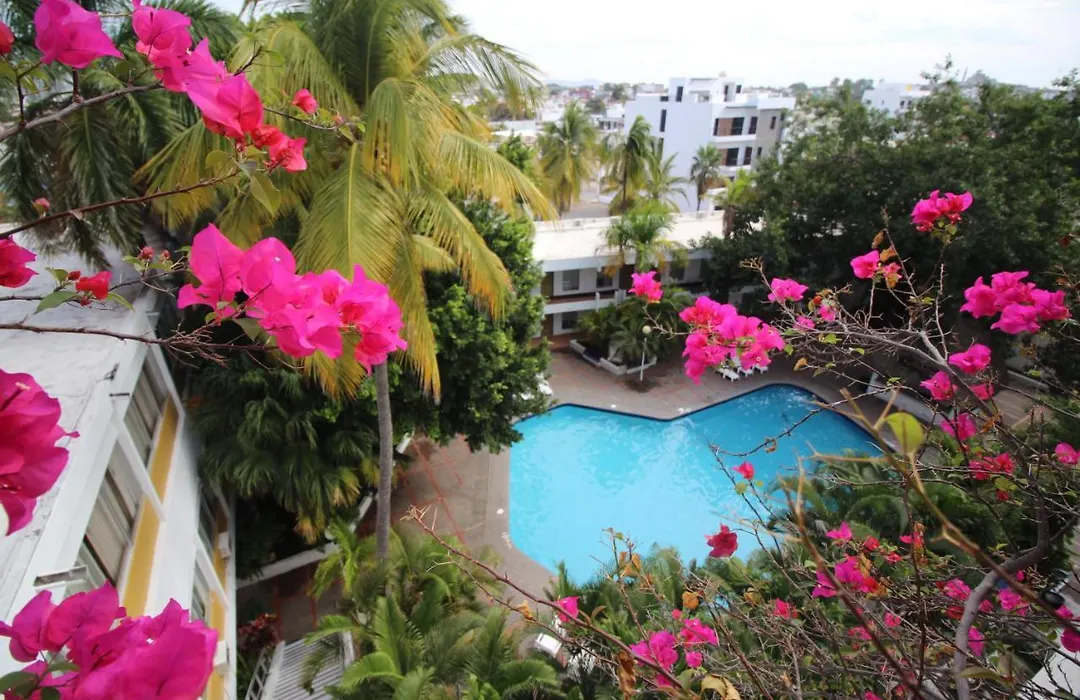 Hotel de CIMA-1