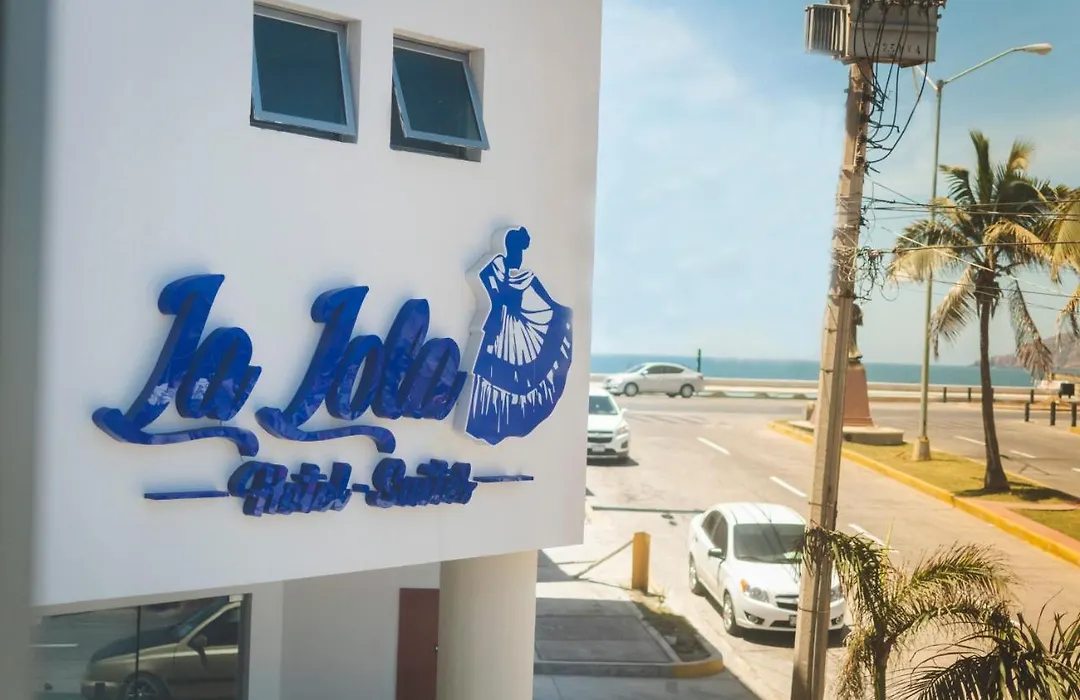 La Lola Hotel&Suites-1