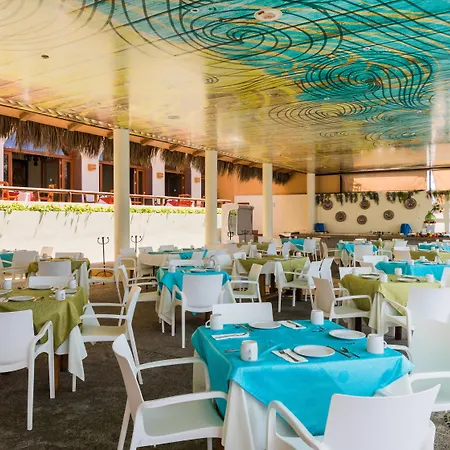 Costa de Oro Beach Hotel-3