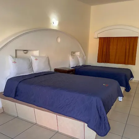Hotel Oasis-2
