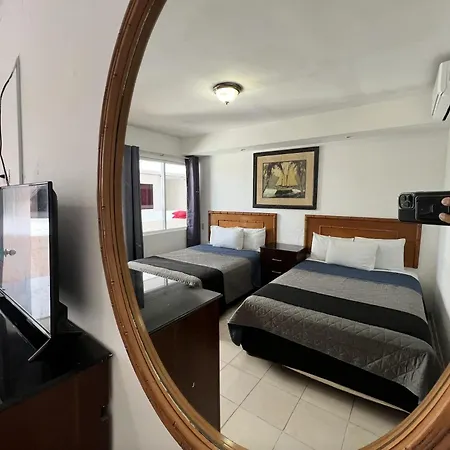 Zona Dorada Suites-3