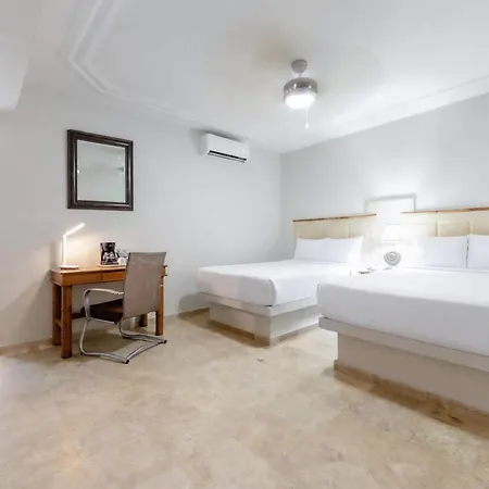 Quality Inn Mazatlan-3