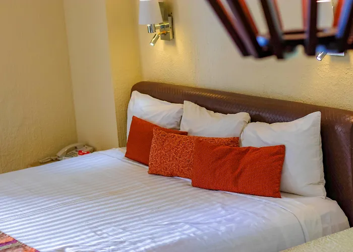 Hoteles En MazatlanLuna Palace