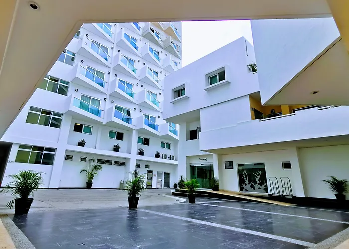 Hoteles En MazatlanCoral Island Beach View