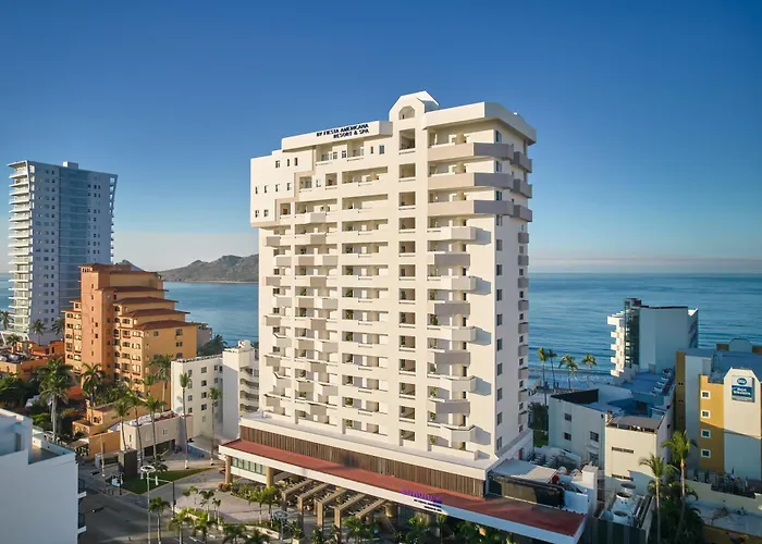 Sunvivia by Fiesta Americana Mazatlán