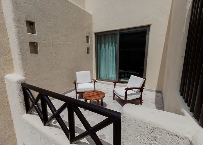 Zafiro Beach Boutique Resort Mazatlán