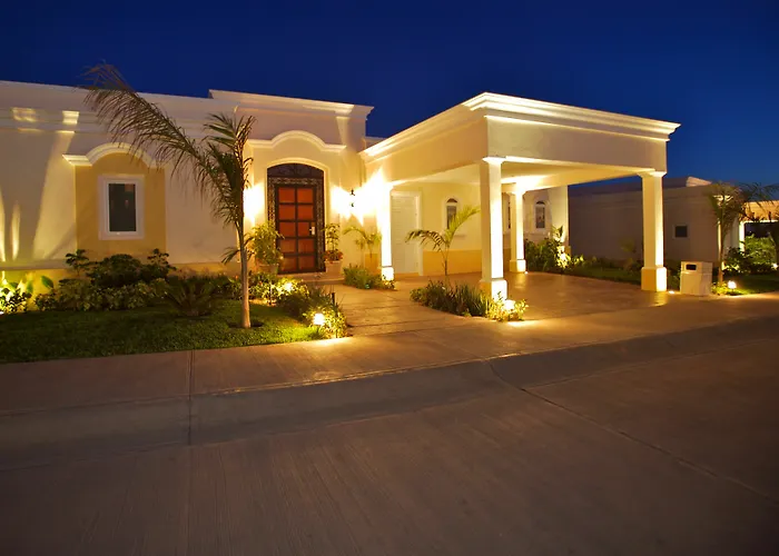 Hoteles En MazatlanPueblo Bonito Emerald Luxury Villas&Spa
