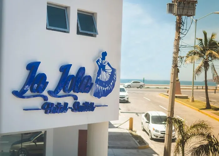 La Lola Hotel&Suites Mazatlán